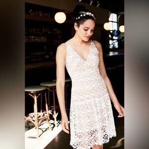 DRESS THE POPULATION Lily Lace Overlay Dress size S NWOT